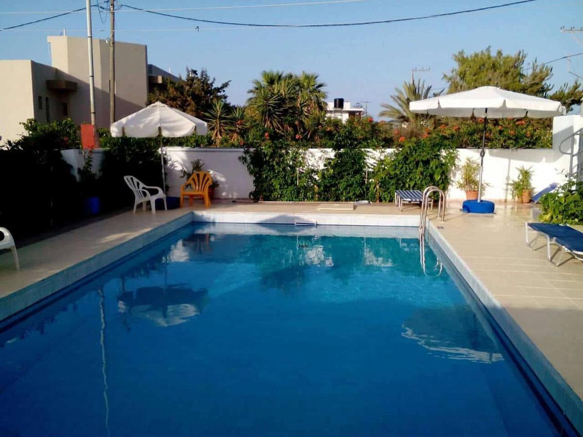 Villas Irene 8 Family Apartments Goúrnes Dış mekan fotoğraf